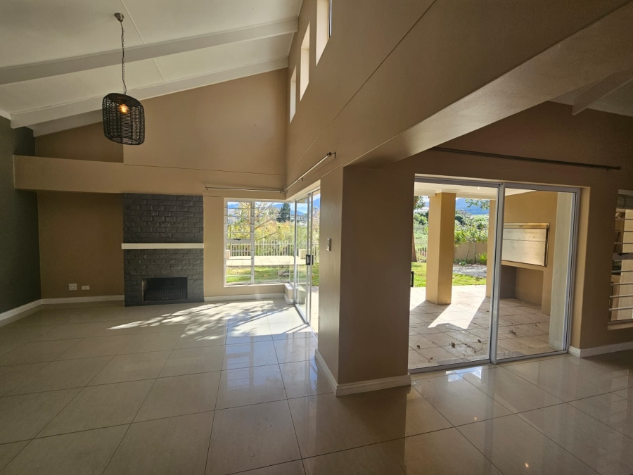 3 Bedroom Property for Sale in Dormehls Drift Western Cape
